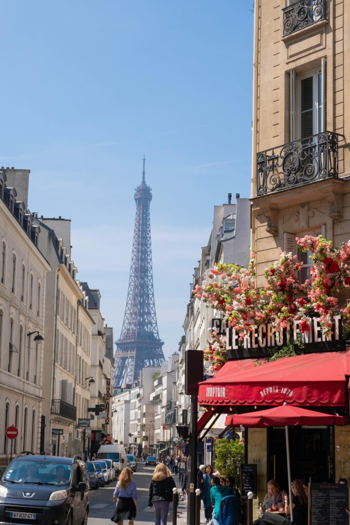 French pastry | Eiffel Tower | French bakery | French Cafe