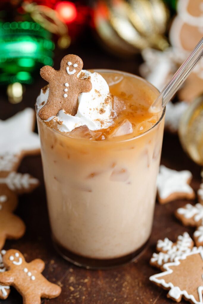 Iced Gingerbread Oatmilk Chai Latte - Christmas Starbucks Drinks 